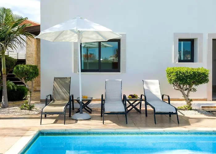 Abdera - 4bed With Private Pool