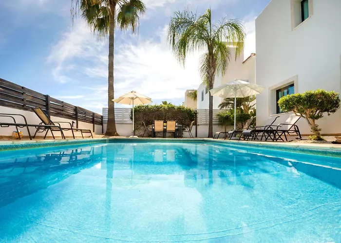 Villa Abdera - 4bed With Private Pool *