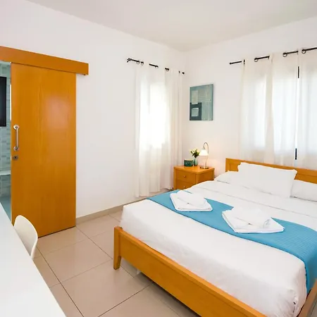 Abdera - 4bed With Private Pool *