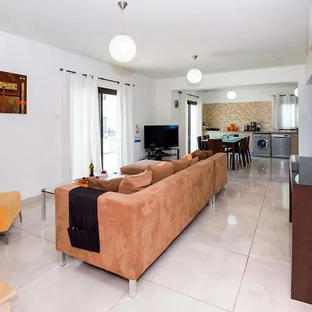 Abdera - 4bed With Private Pool *